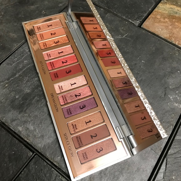 Charlotte Tilbury Eyeshadow Palette - Picture 5 of 5